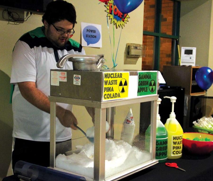 MSG member Steve Martz prepared “nuclear waste” piña colada snow-cones for the comic-lovers.