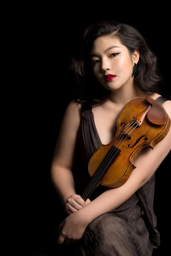 Violinist Jinjoo Cho will be performing a concert in Walker Recital Hall.