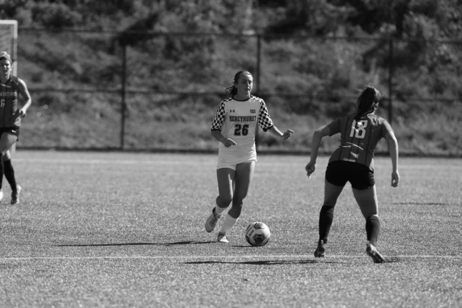 Women’s soccer pulls out a win against IUP