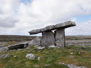 Poulnabrone dolmen, ancient tomb, 5,000 years old.